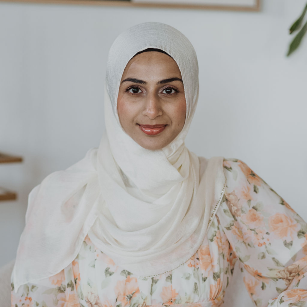 Zainab Choudhery, Registered Psychotherapist Qualifying in Brantford, Ontario, Mindful Path Counselling